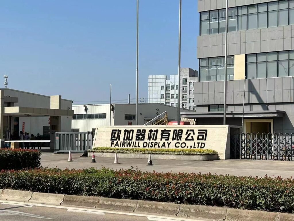 glass howcase factory